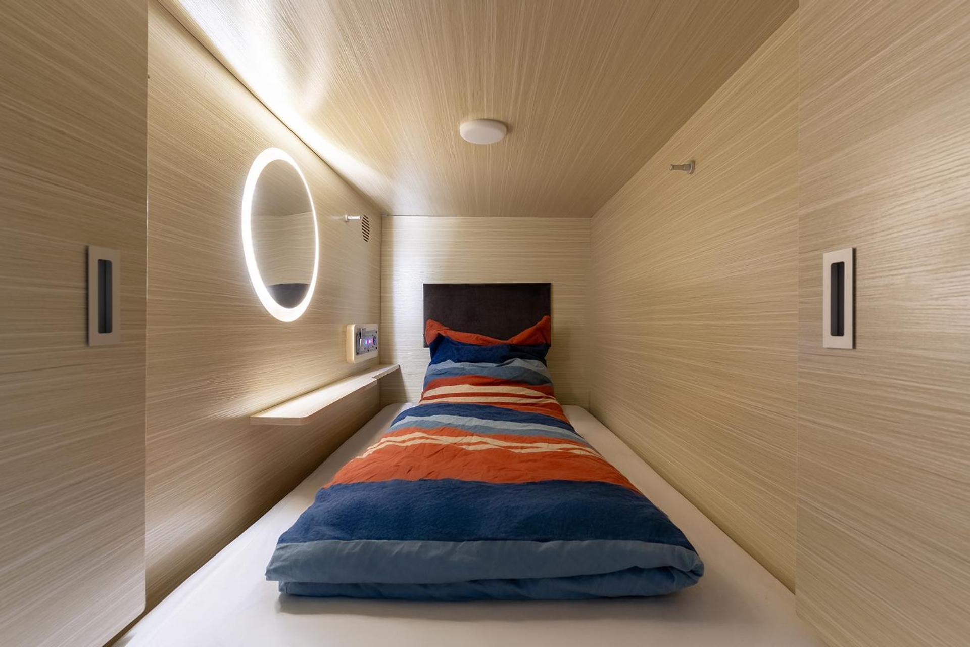 Mue Cubes - Capsule Hotel Basel Bagian luar foto