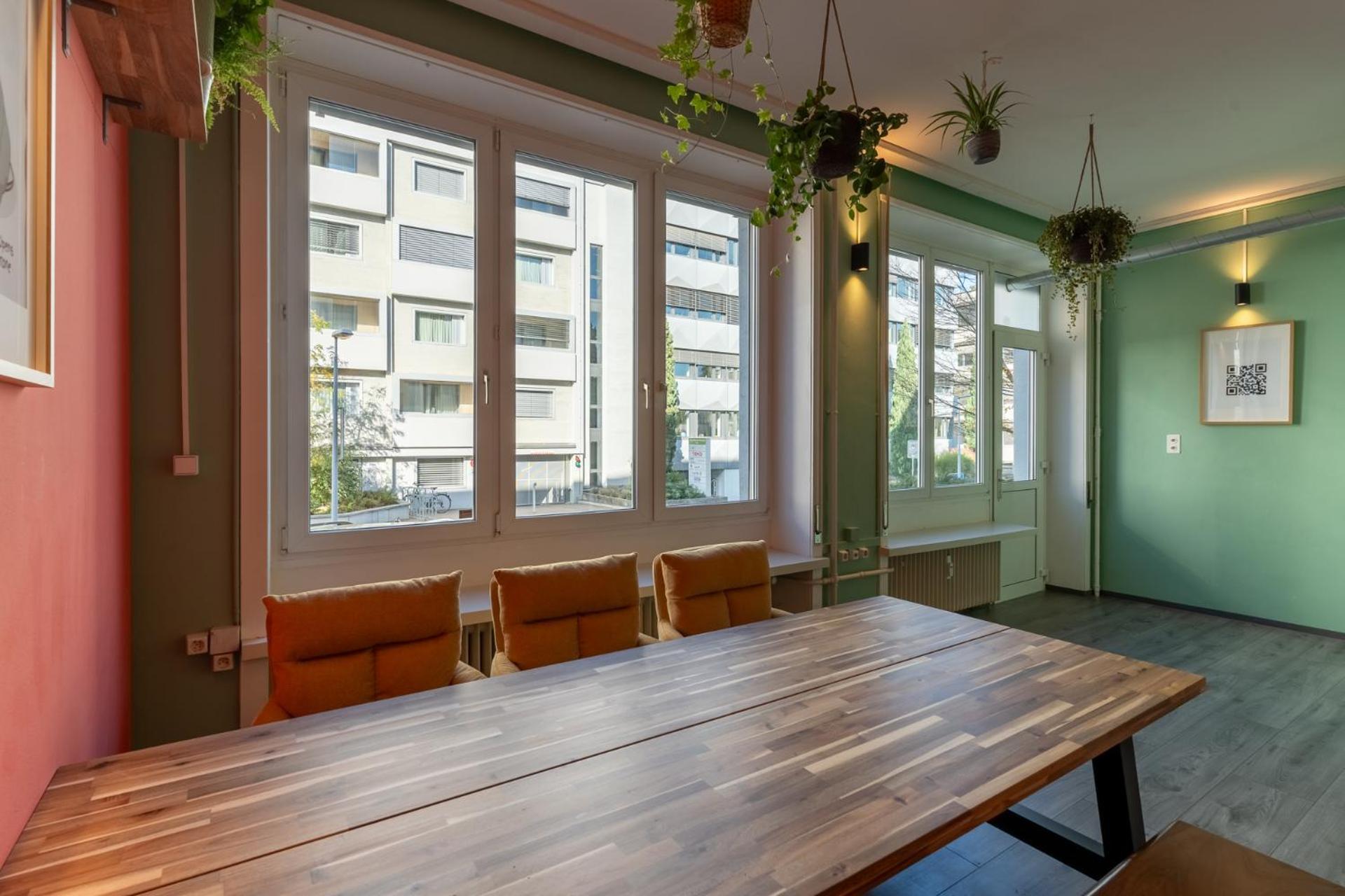 Mue Cubes - Capsule Hotel Basel Bagian luar foto