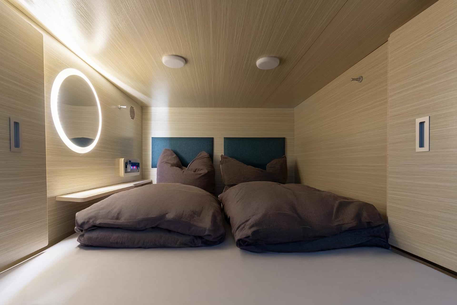 Mue Cubes - Capsule Hotel Basel Bagian luar foto