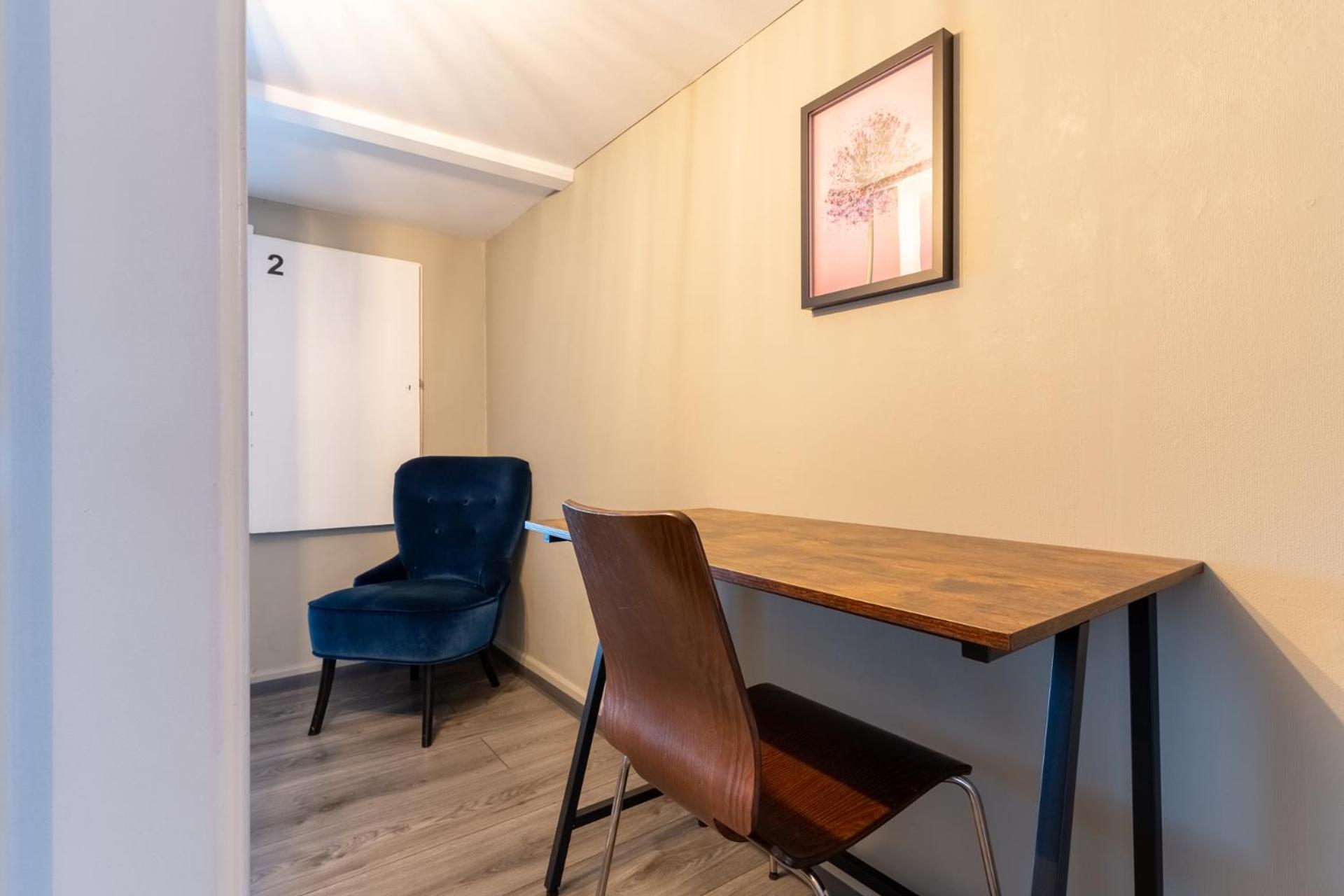 Mue Cubes - Capsule Hotel Basel Bagian luar foto
